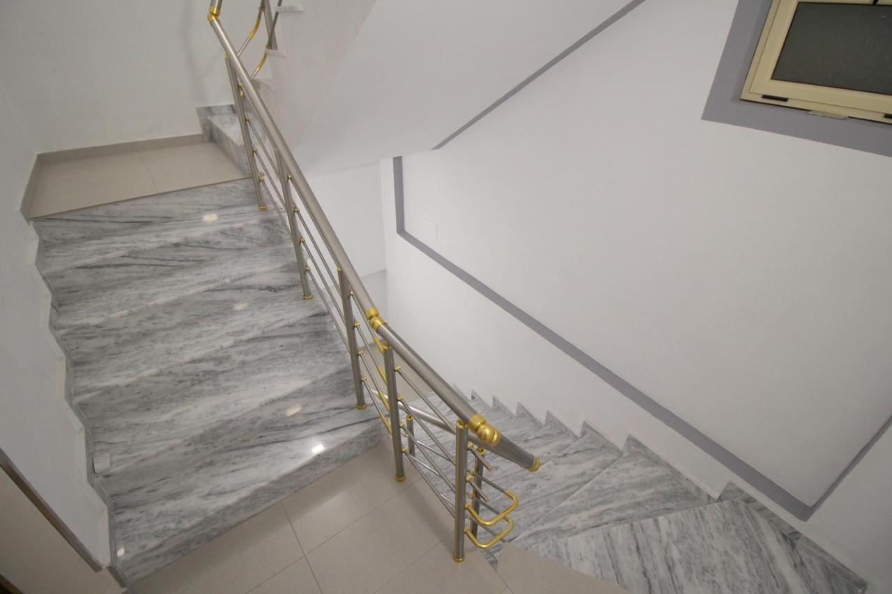 Doka Center Apartments Sarande Ngoại thất bức ảnh