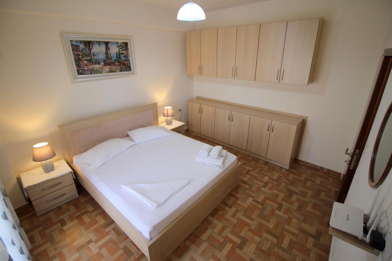 Doka Center Apartments Sarande Ngoại thất bức ảnh
