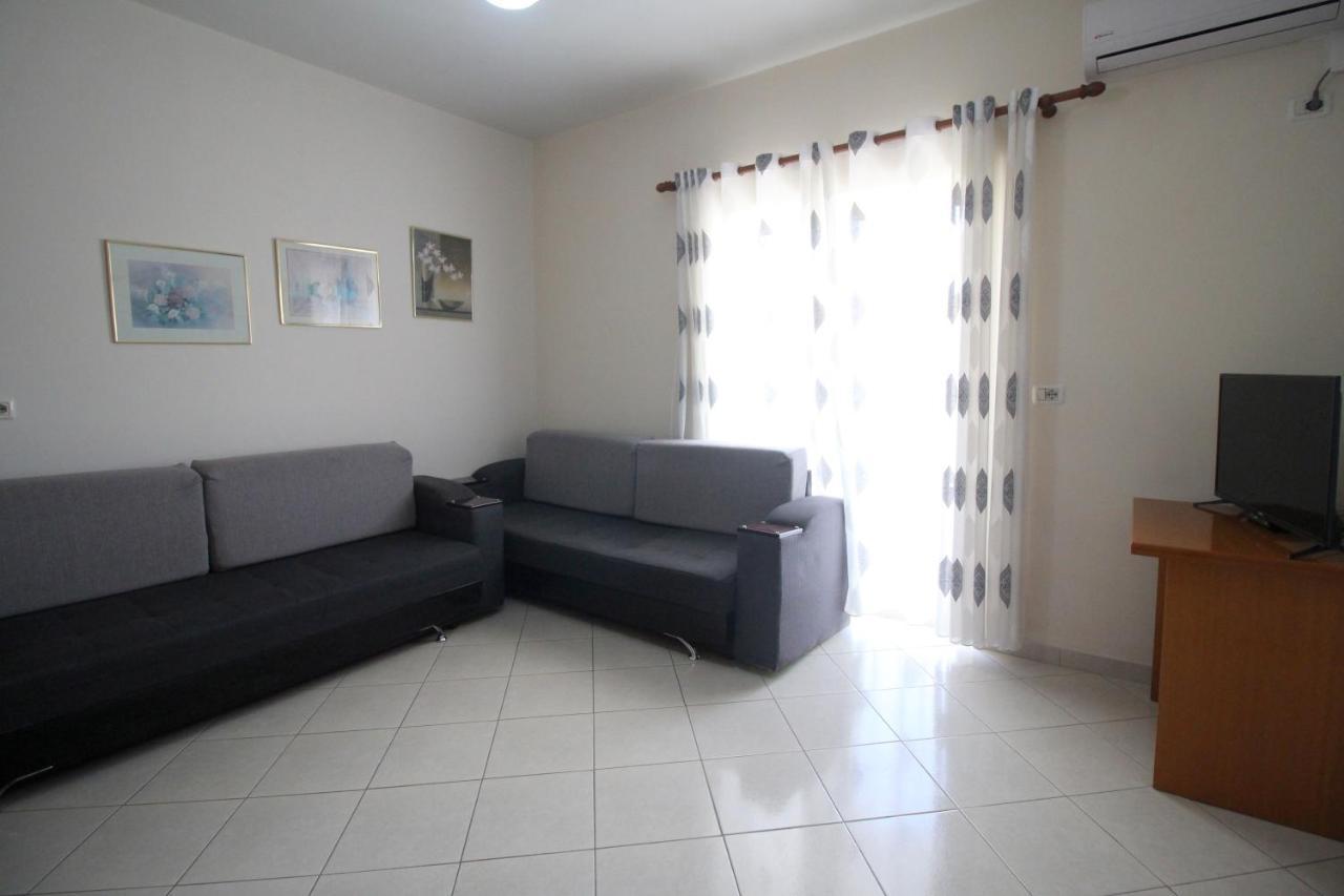 Doka Center Apartments Sarande Ngoại thất bức ảnh