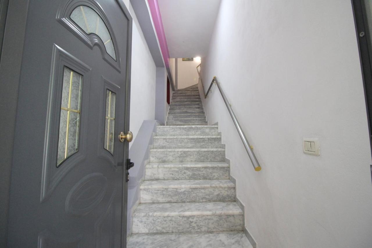 Doka Center Apartments Sarande Ngoại thất bức ảnh
