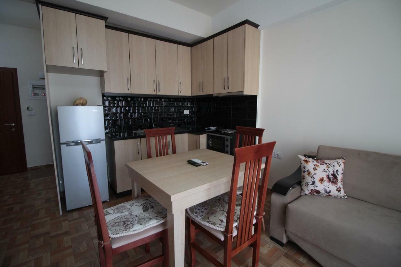 Doka Center Apartments Sarande Ngoại thất bức ảnh